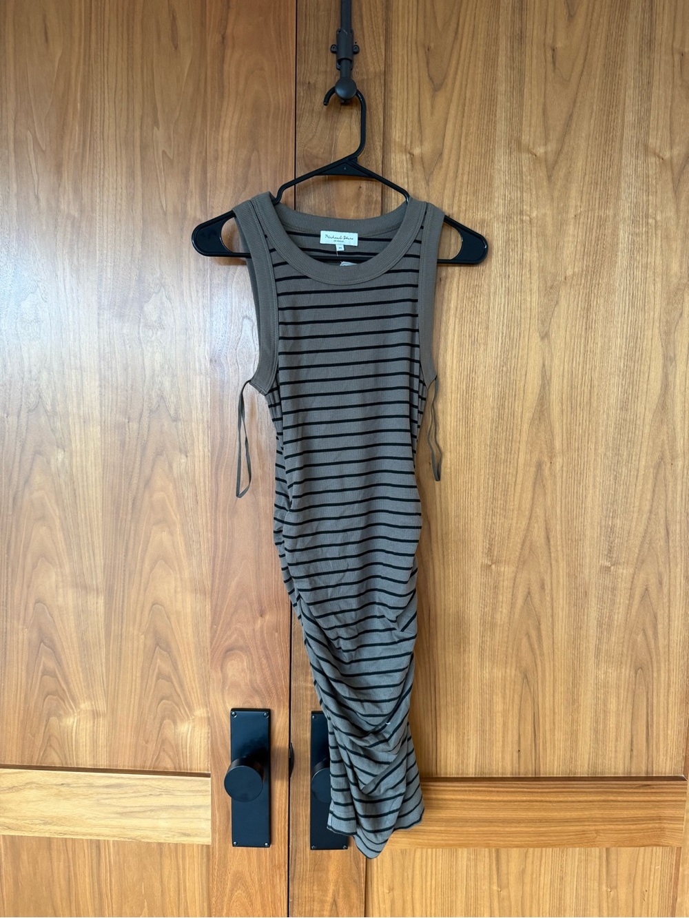 Michael stars striped Sleeveless Ruched Midi Dress - Olive/Black